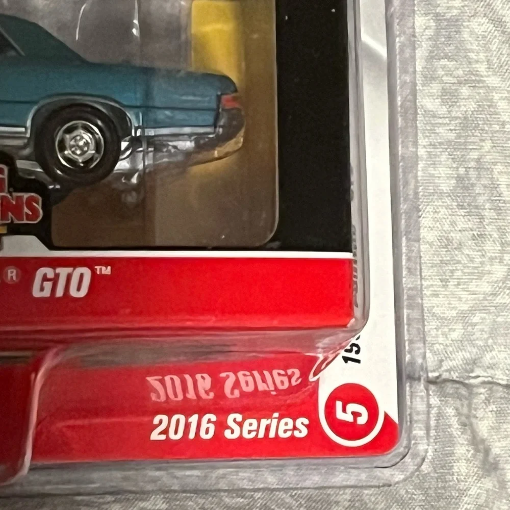 Racing Champions Mint 1965 Blue Pontiac GTO Die-Cast Collectible Car 2016